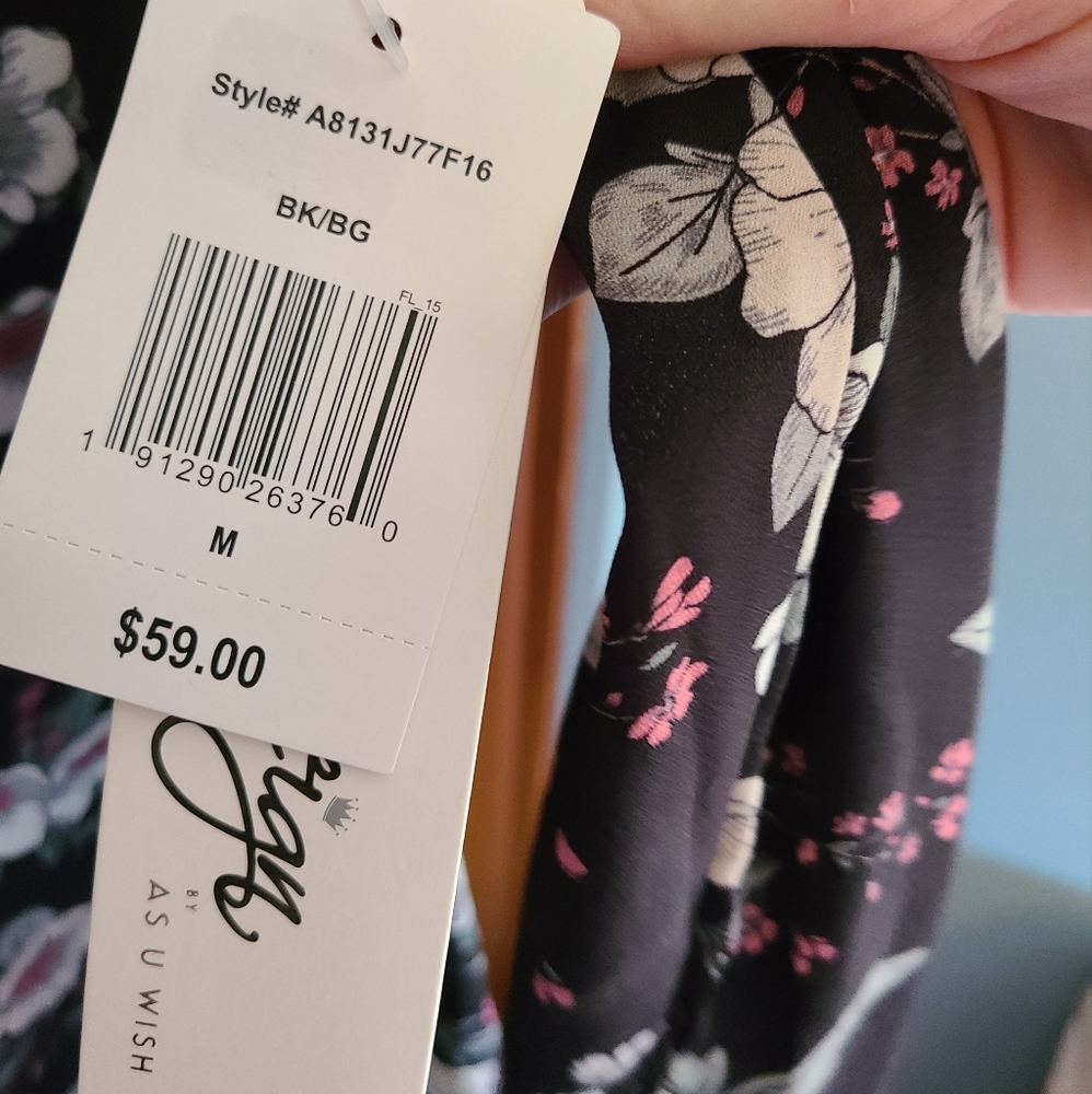 🦩3/$30 Love Reign Black Floral Long sleeve Dress - size medium NWT - Picture 5 of 6